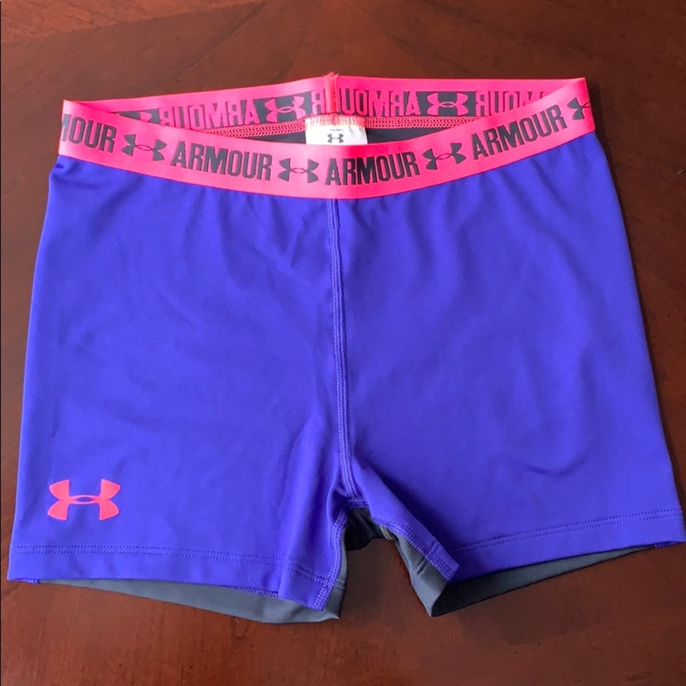 Under Armour Shorty Fitted Shorts (Spandex)